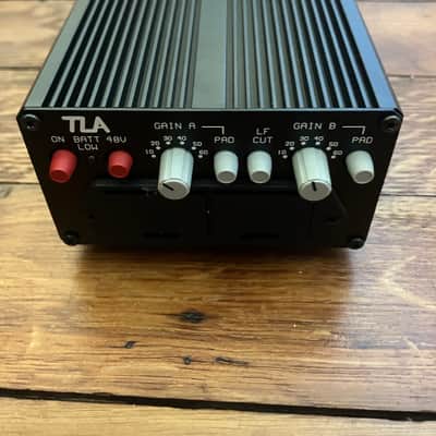 TLA Portable microphone amplifier image 1