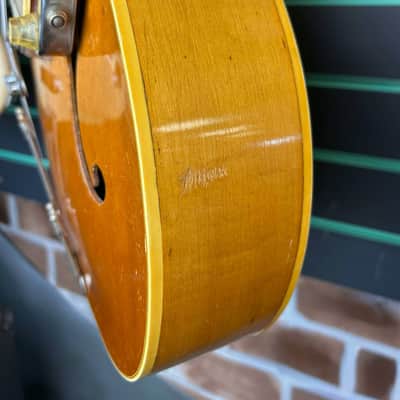 Epiphone Triumph Natural 1947 Hollow-Body Electric Guitar image 6
