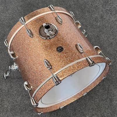 Used Gretsch Renown Bass Drum Champagne Sparkle 20x16 - Good image 3