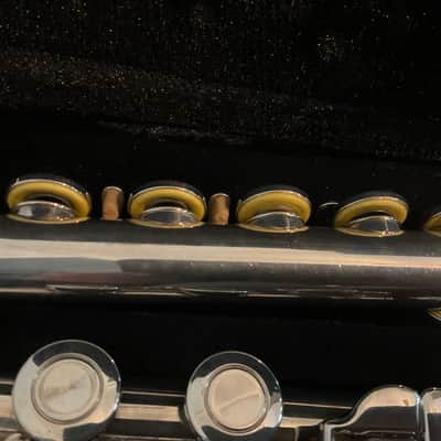Armstrong 103 - Open Hole Flute All New Pads, New Case image 5