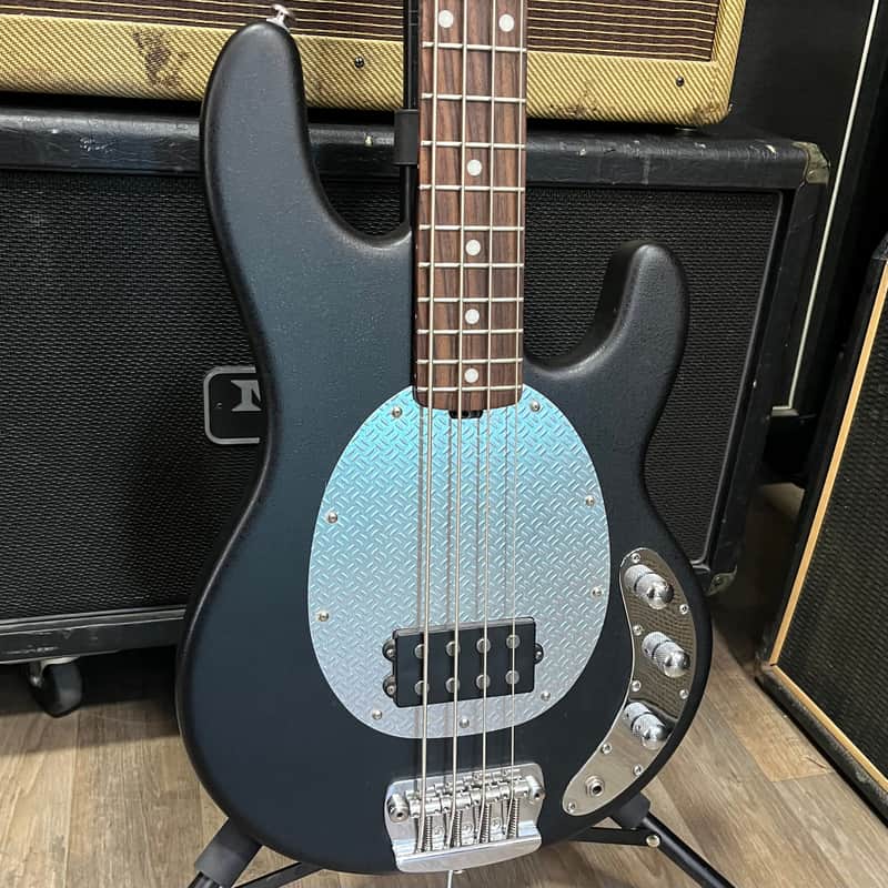 Ernie Ball Music Man SUB 2EQ Bass 4 Active 2004 -Textured Black image 1