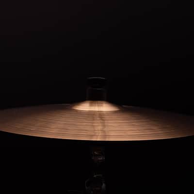 Paiste 16" Signature Mellow Crash image 2