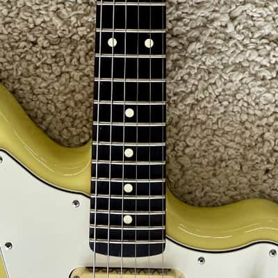 Mint Fender Player II Jaguar Electric guitar, Rosewood Fingerboard, Hialeah Yellow image 7