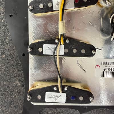 Fender Custom Shop Fat '50s Stratocaster 11 Hole Pickguard 3-Ply Pre-Wired 2010s - Black image 3