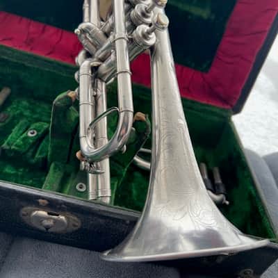 1904 Conn Conqueror Cornet – Silver Plate – Engraved “Exchanged for a Buescher” – King Case image 2