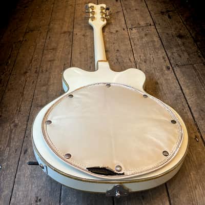 1970 Gretsch White Falcon Double cutaway model with hard shell case image 11
