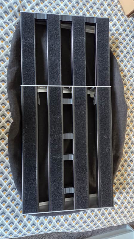 D'Addario XPND 2 Pedalboard 2022 - Present - Black image 1