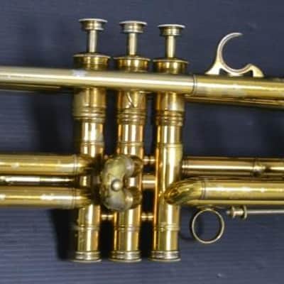 Trompeta Sib Selmer 23A Balanced (Amstrong) en muy buen estado image 22