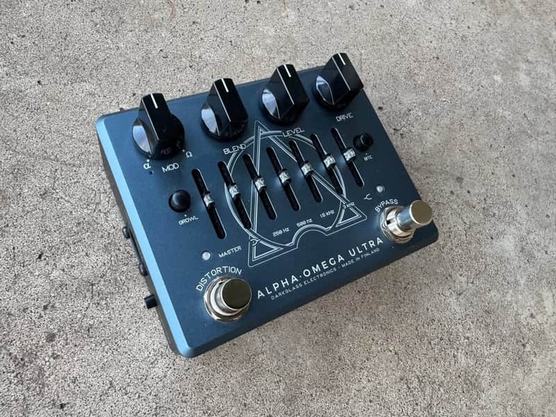 Darkglass Electronics Alpha Omega Ultra V2 Bass Preamp 2020