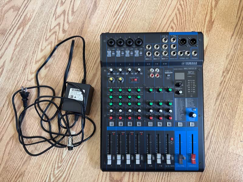 Yamaha MG10XUF 10 Channel Analog Mixer 2018 - Present - Black image 1