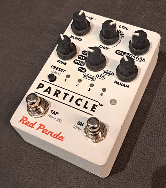 Red Panda PARTICLE 2