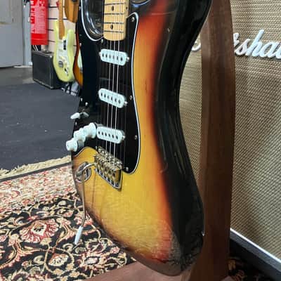 Fender Stratocaster 1977 - Two Tone Sunburst image 7