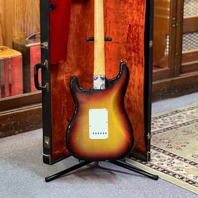 1971 Fender Stratocaster with Rosewood Fretboard - 3-Tone Sunburst image 7