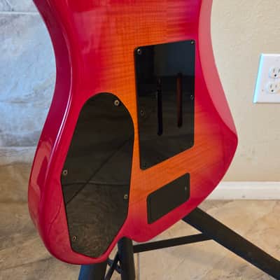 1991 Yamaha RGX 812J - Sunburst - Made in Japan Super Strat - Active Pickups - Extremely Rare - Only one in US image 3