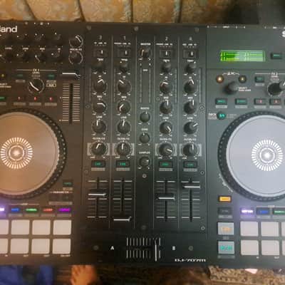 Roland DJ707M DJ Controller w Drum Machine, Vocal & Regular FX, Soundcard/Audio Interface, SERATO ready, & more extra features image 1