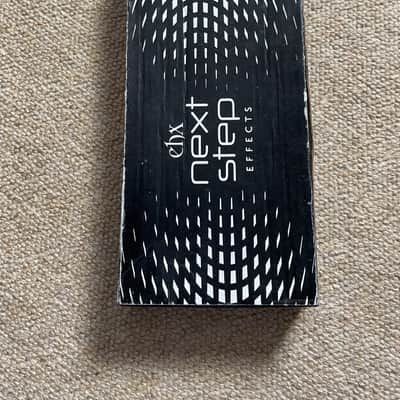 Electro Harmonix Slammi Pedal Pitch Shifter Guitar Effects Unit and the shoe image 6