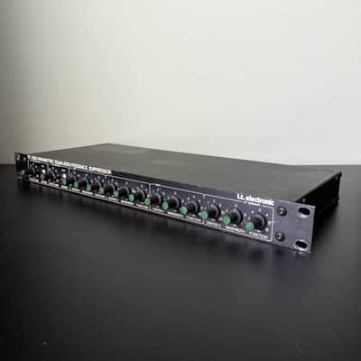 TC Electronic TC 1220 Parametric EQ Feedback Suppressor Studio Rack Unit image 3
