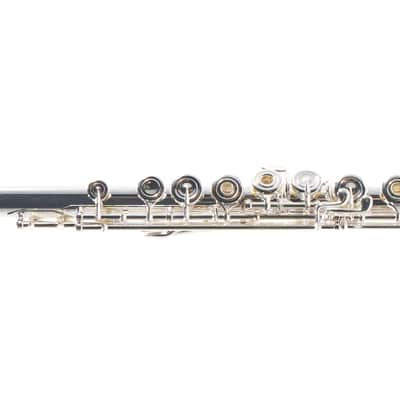 Azumi AZ3SRBEO-C Professional Solid Silver Flute SN ED05654 image 4