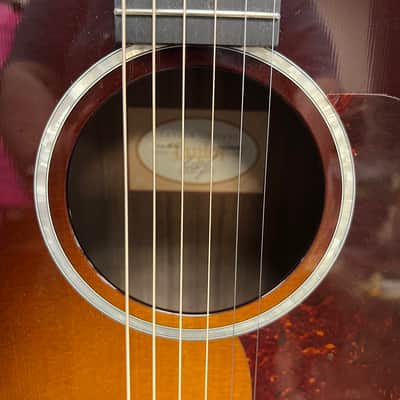 Used Taylor 214e-SB DLX Grand Auditorium Acoustic Electric Guitar Tobacco Sunburst with Case 2018 image 8
