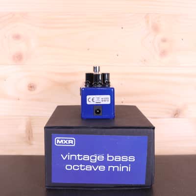 MXR M280 Vintage Bass Octave - Bass Guitar Effect Pedal image 5