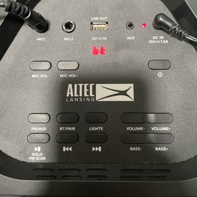 Altec Lansing Shockwave 100 wireless party speaker 2021 Black image 3