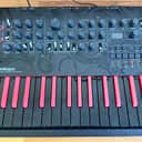 Korg Minilogue Bass 37-Key 4-Voice Polyphonic Synthesizer 2022 - Present - Black