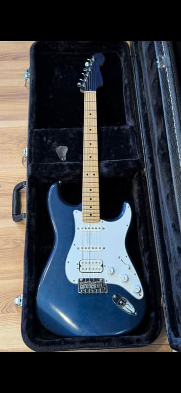 Fender Player Stratocaster Custom Colorshift/Chameleon Paint Finish - HSS with Maple Fretboard 2018 - 2024 image 1