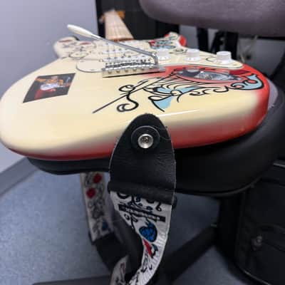 Fender Jimi Hendrix Artist Series Signature Monterey Stratocaster 2017 - 2018 - Monterey Graphic image 15