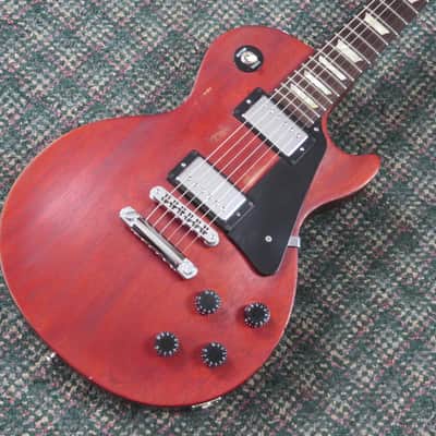 2007 Gibson Les Paul Studio Worn Cherry! w/OHSC image 2