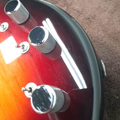G&L 2000 L-2000 Bass Sunburst w/OHSC (851) Used image 15