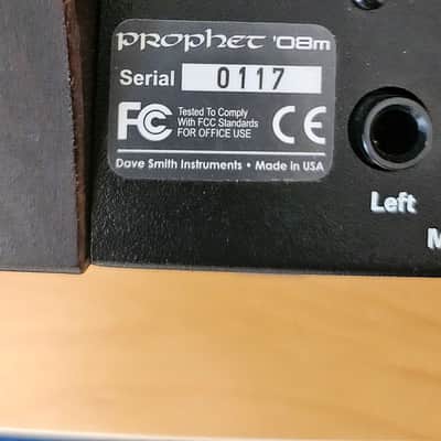 Dave Smith Instruments Prophet 08 PE Desktop 8-Voice Desktop Synthesizer 2012 - 2016 - Black with Wood Sides image 4
