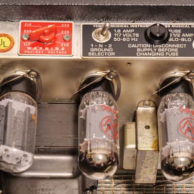 Fender Bantam Bass-Amp - 2-Channel 30-Watt 1x15" Guitar Combo 1969 - 1971 - Silverface image 16