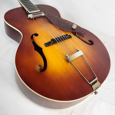 Gretsch G9555 New Yorker Archtop with DeArmond Pickup, Rosewood FB, Vintage Sunburst 2015 image 6