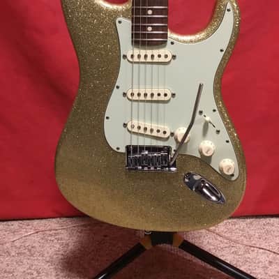 Fender Custom Deluxe Stratocaster image 2
