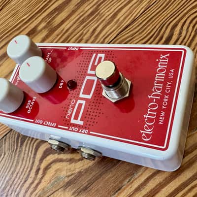 Electro-Harmonix Nano POG Polyphonic Octave Generator image 5
