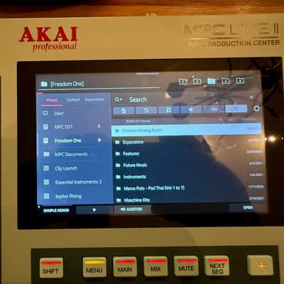 Akai MPC Live II Retro Edition with 1 TB SSD + Case! image 3