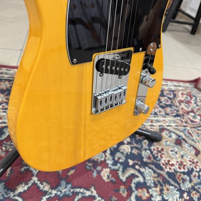 Fender Standard Telecaster, Maple Fingerboard, Black Pickguard, Butterscotch Blonde image 4