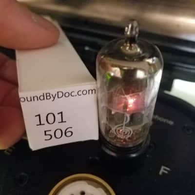 Amperex 6DJ8 tNOS AT1000 TESTED Vacuum Tube Heerlen Small Halo Getter rare Treble Clef Bugle Boy T4TCbb ECC88 dual triode 1960-1966 image 4
