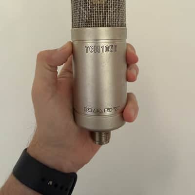 Nady TCM 1050 Tube Condenser Microphone Kit with PSU, Cables & Case image 3