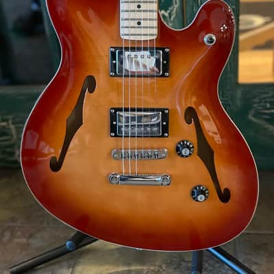Squier Affinity Starcaster Deluxe HH Semi-Hollow Electric Guitar Sienna Sunburst image 4
