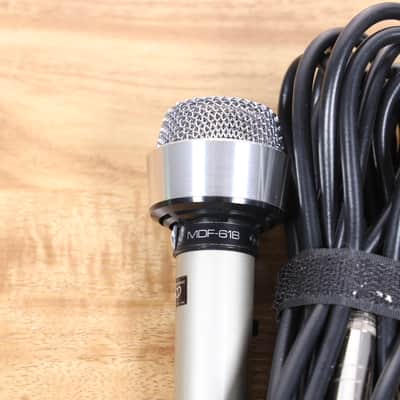Vintage Foster MDF-618BC Dynamic Cardioid Microphone w/ Stand - 1970s - Silver image 11