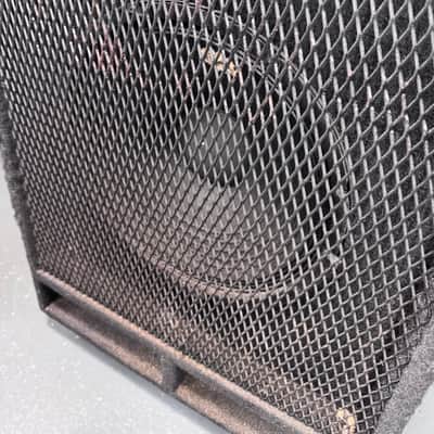 Carvin RL 118 Red Line Series 600 Watt Bass Cab, W/Wheels (Used) image 2