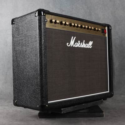 Marshall DSL40 Combo Amp - Footswitch **COLLECTION ONLY** - 2nd Hand image 3
