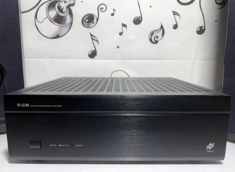 Niles SI-1230 12 Channel Power Amplifier
