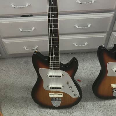 Kent/Guyatone Polaris II (545) 1964-65 - 3- Colors Sunburst image 1
