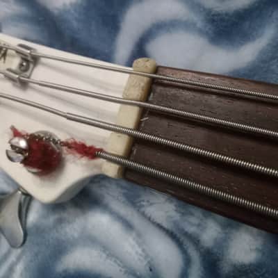 Yamaha  Explorer EBX-1 1985 - White MIJ image 13