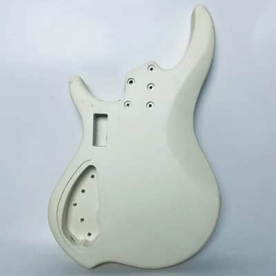 Basswood 4 String Electric Bass Body in White image 5