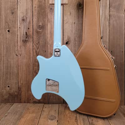 Ovation Breadwinner 1973 - Sky Blue Lyrachord Finish image 4