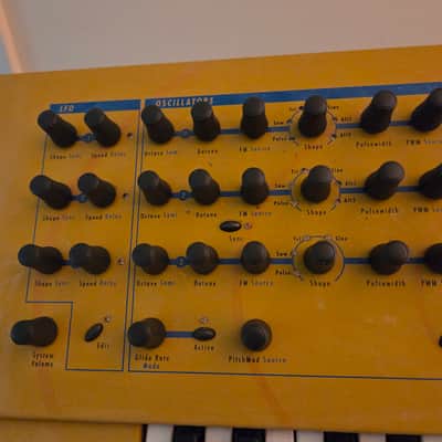 Waldorf Q 61-Key Synthesizer 1999 - 2011 - Yellow image 7