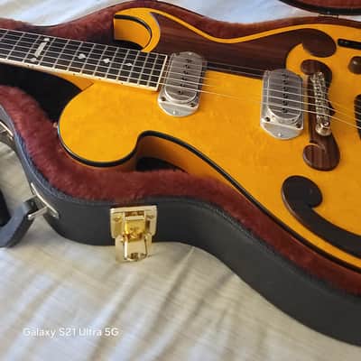 Bigsby BY50 BY-50 Electric Guitar with Bigsby Case image 3